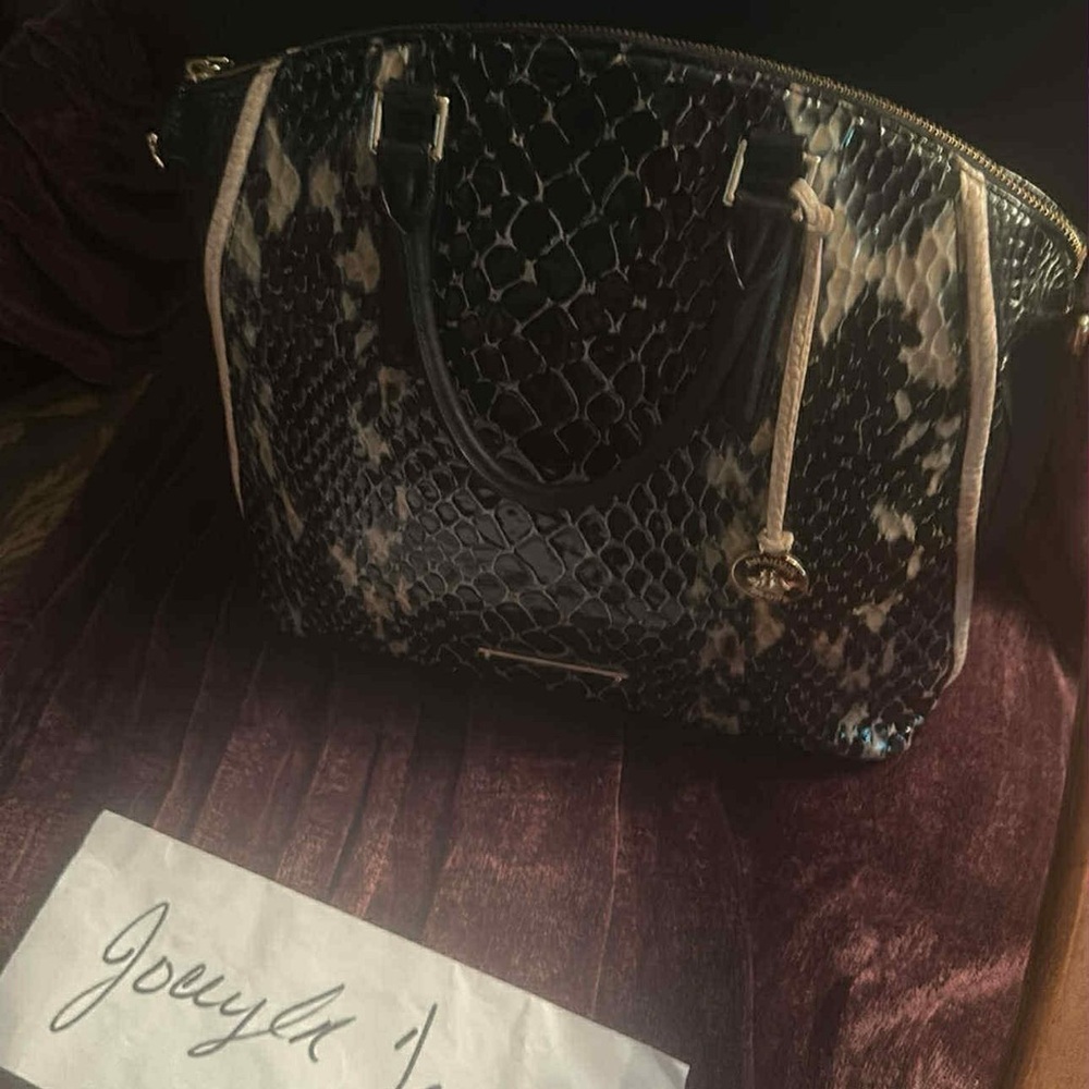 Brahmin black and cream Duxbury Elegant Black and Cream Snake Print Handbag VGUC